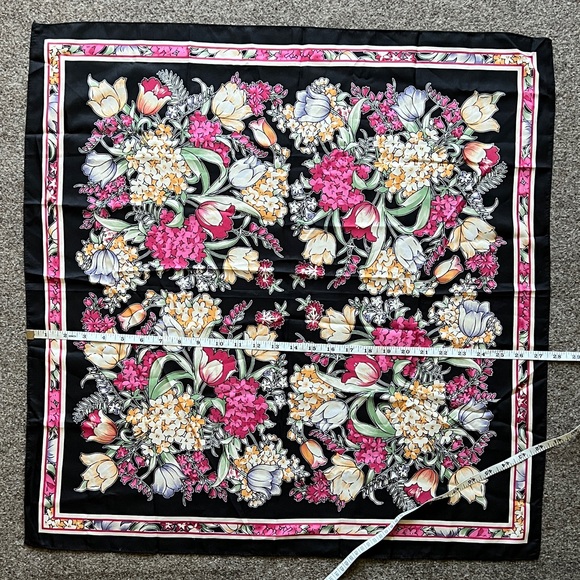 Vintage 80s Black Pink Colourful Flowers Floral Scarf Prairie Cottagecore Boho - Picture 9 of 12